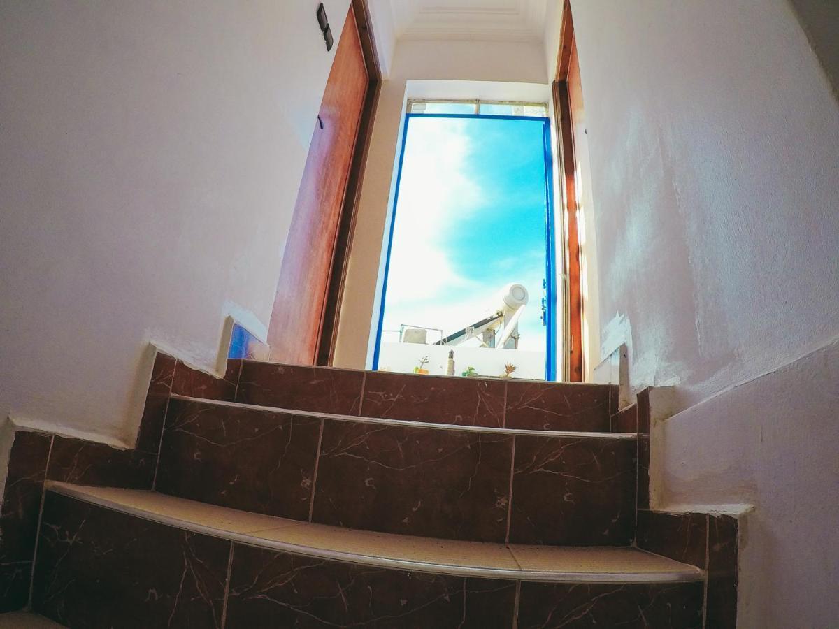 Tamraght White Hostel Buitenkant foto