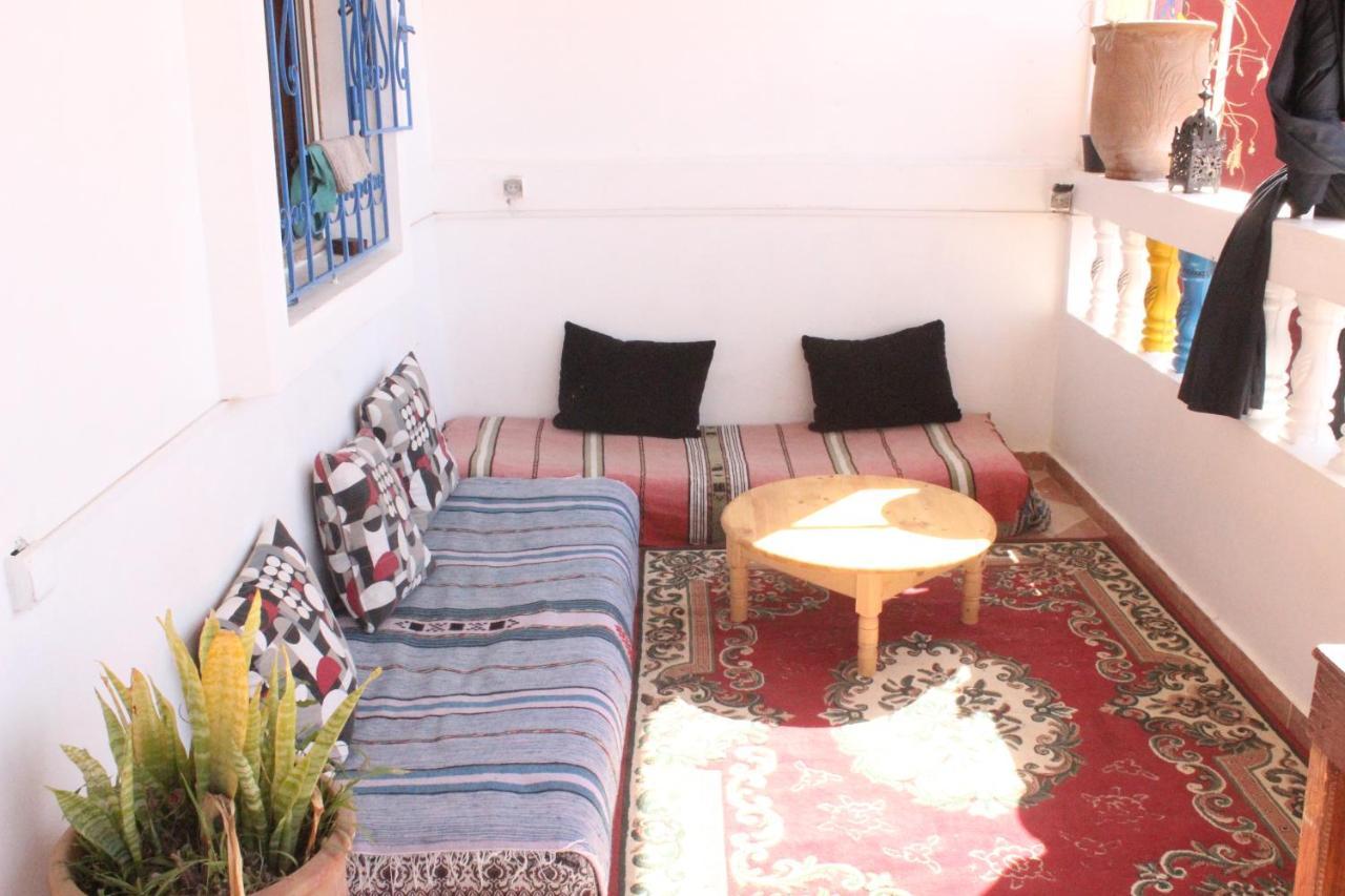 Tamraght White Hostel Buitenkant foto