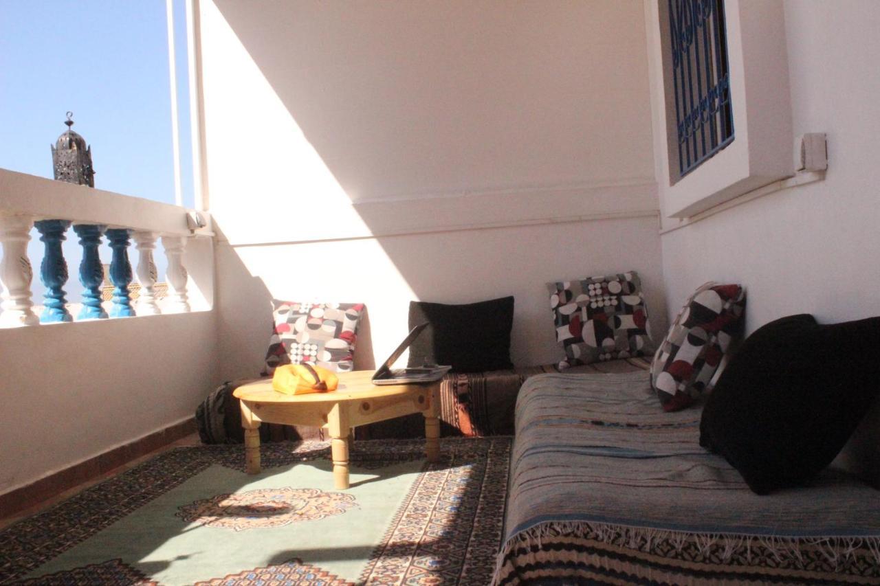 Tamraght White Hostel Buitenkant foto